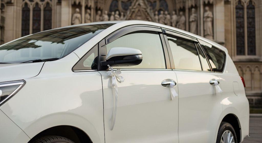 hiasan mobil pengantin